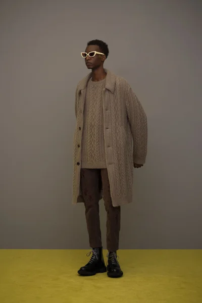 Look 5